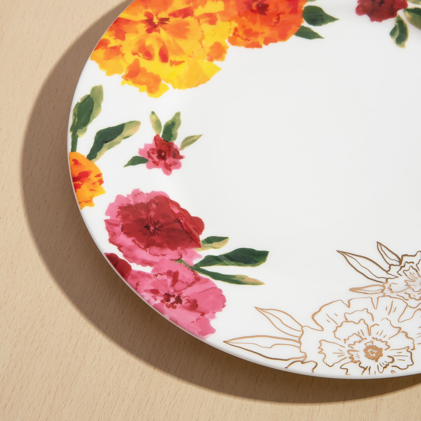 Marigold 9" Rimmed Quarter Plate - Floral