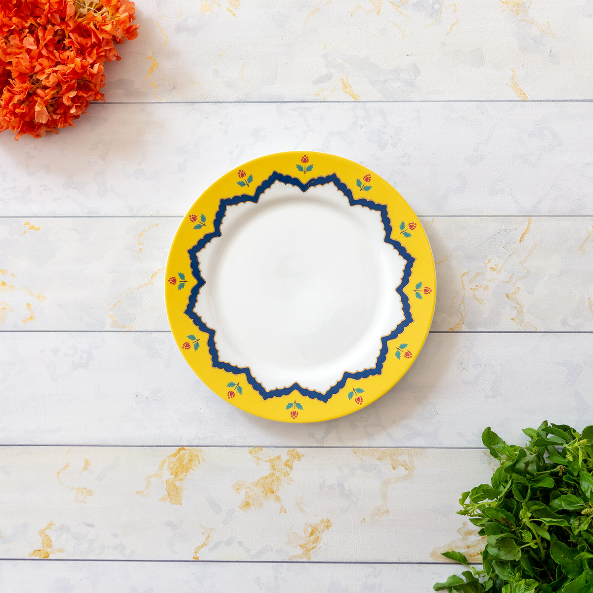 Heritage 9" Rimmed Quarter Plate - Yellow